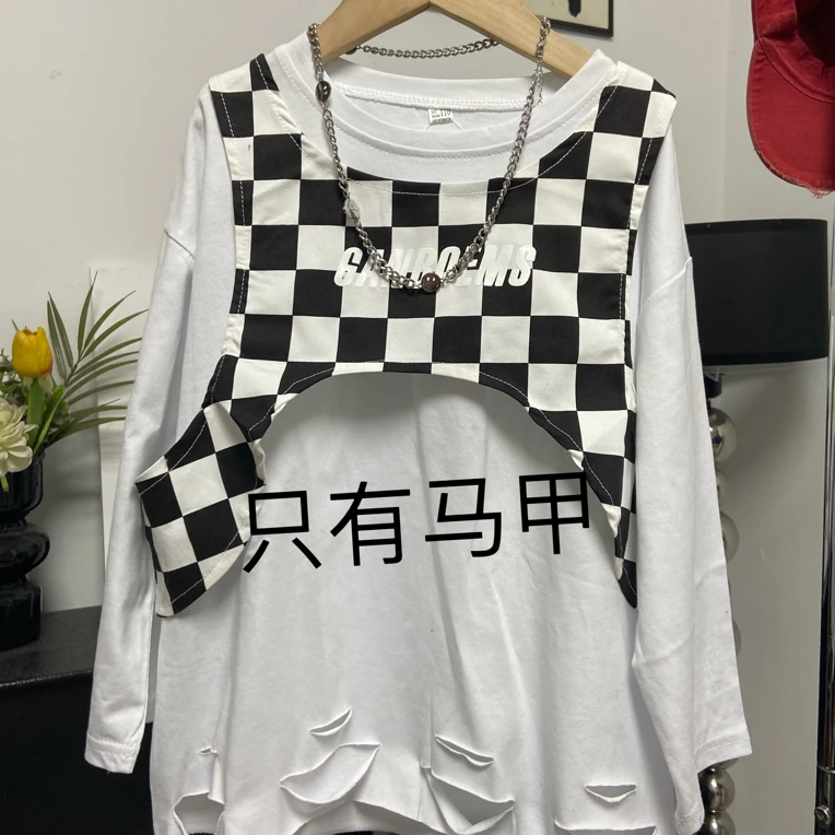 儿童不规则魔术贴棋盘格马甲