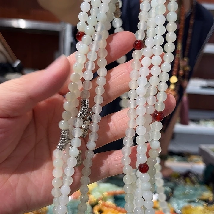 岫玉未镶嵌毛衣链