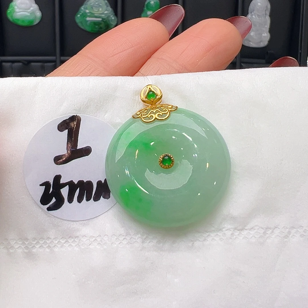 翡翠18K金镶嵌颈饰