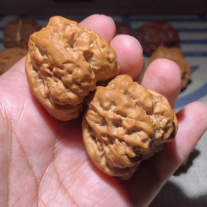 期***河把件文玩核桃核桃