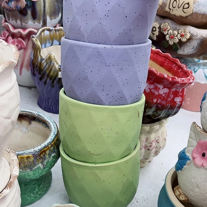 多肉绿植陶瓷花盆9.9包邮，有孔