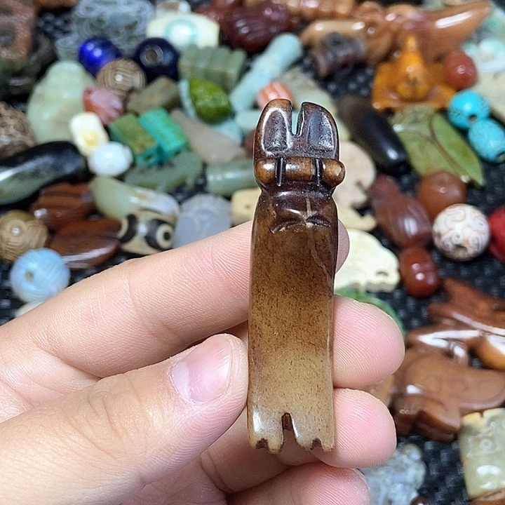 和田玉未镶嵌颈饰23