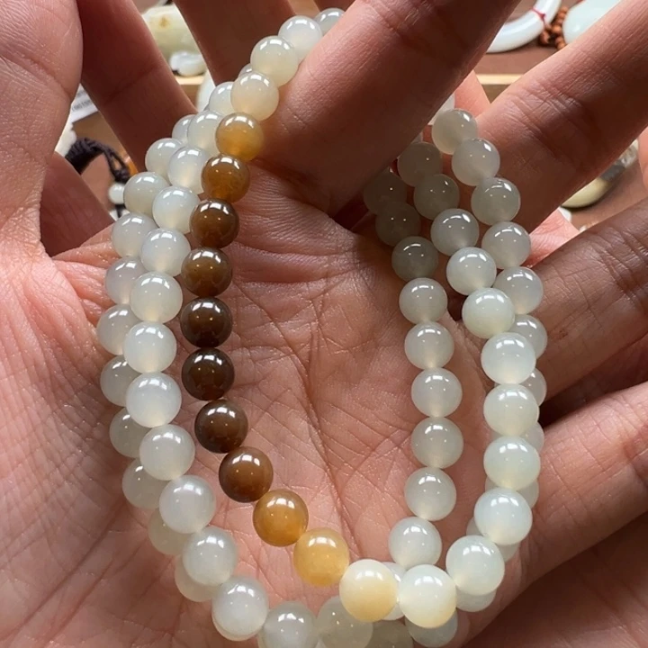 和田玉未镶嵌颈饰且末手链