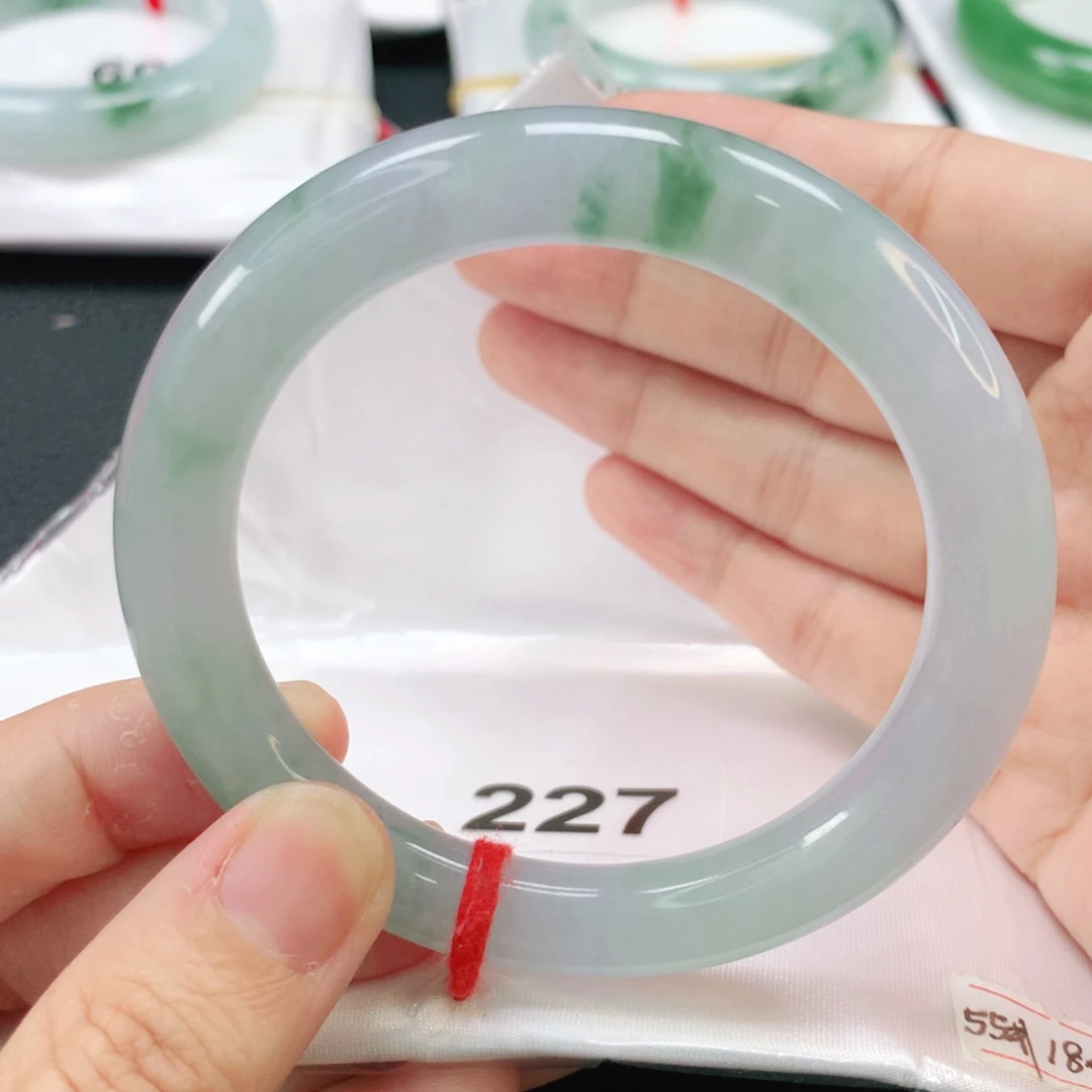 未镶嵌手镯翡翠缅甸圆55