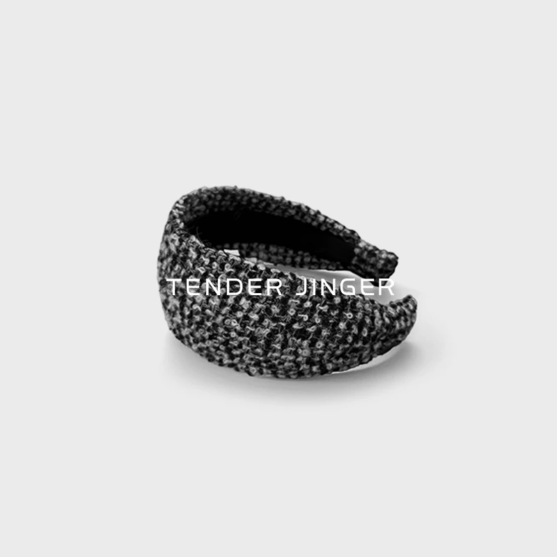 Tender Jinger丨小香风黑白配色羊毛材质发箍FS52277