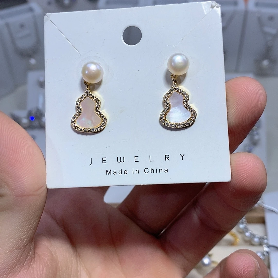 银S925镶嵌淡水珍珠耳饰