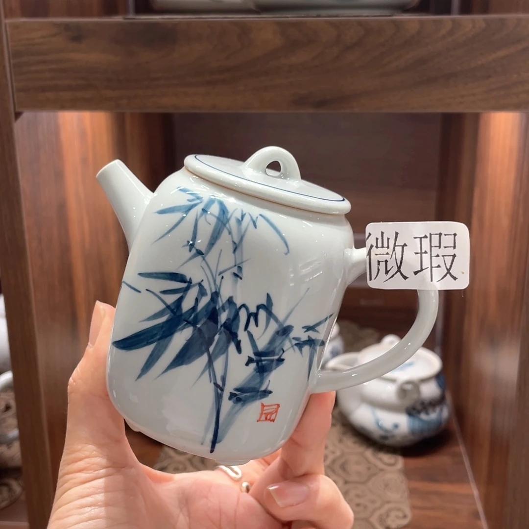 釉下彩纯手绘有瑕
