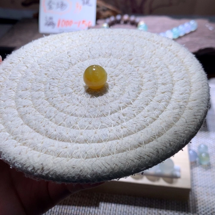 翡翠散珠75折油画黄卡12.4