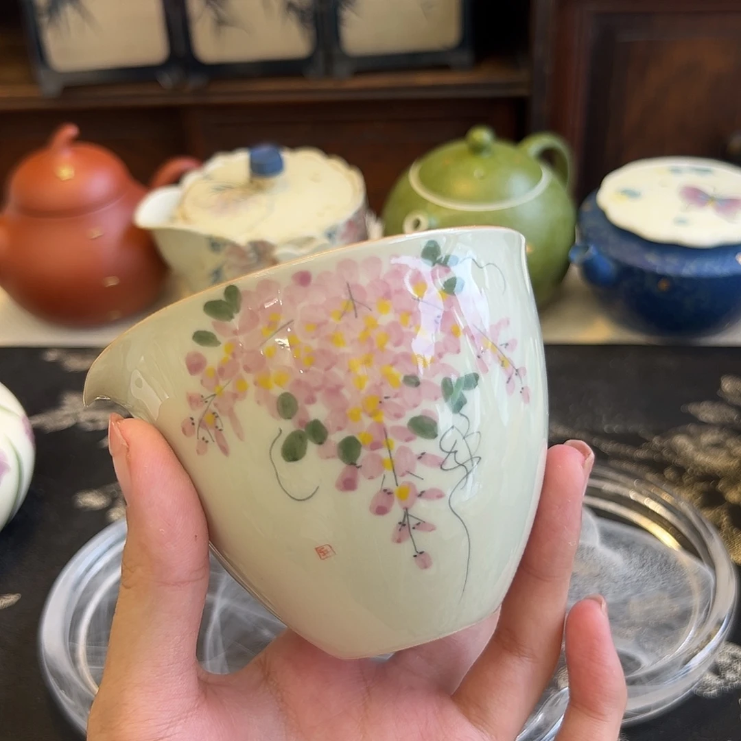 茶具等产品的生产和销售为一体