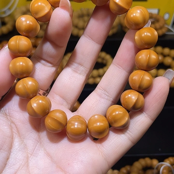 猴头核桃手串猴头