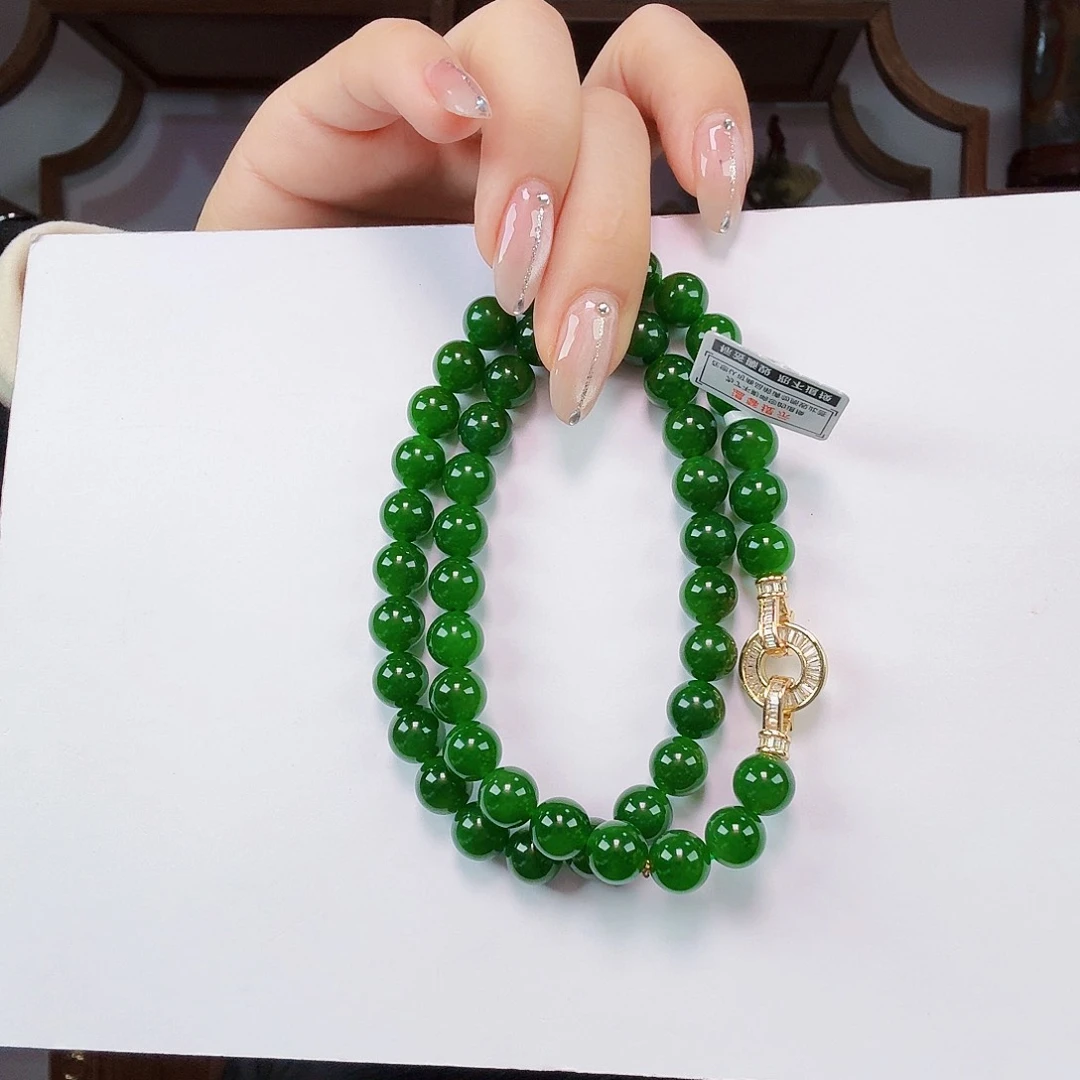 项链未镶嵌和田玉（碧玉）伊*娅