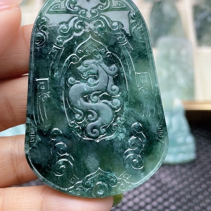 颈饰未镶嵌翡翠天然缅甸翡翠A货无事牌