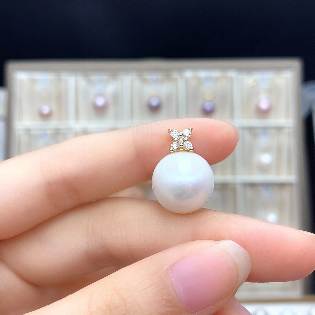 淡水珍珠合金颈饰