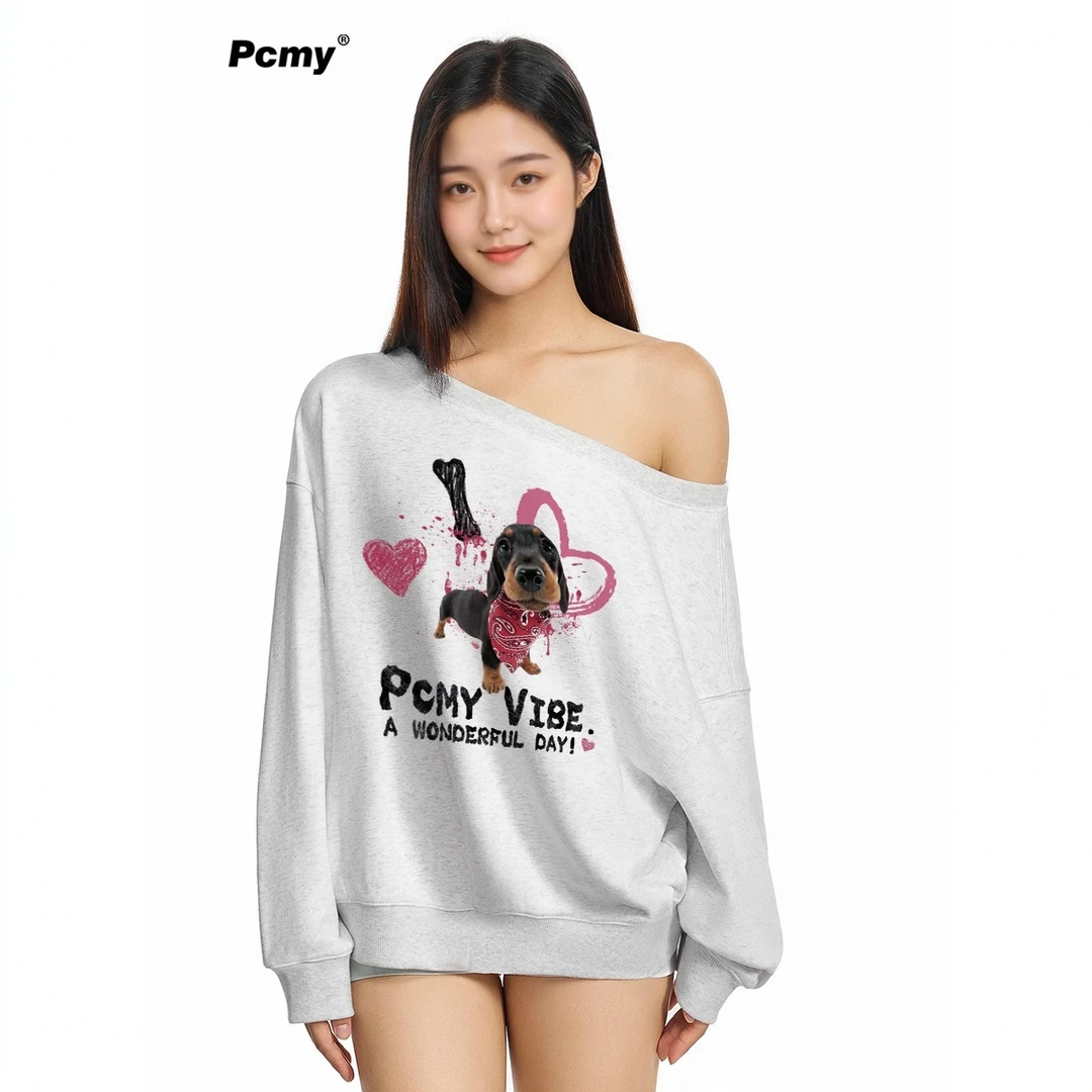 PCMY潮牌搞怪爱心小黑狗斜肩卫衣2025秋季新款个性百搭潮流外套女