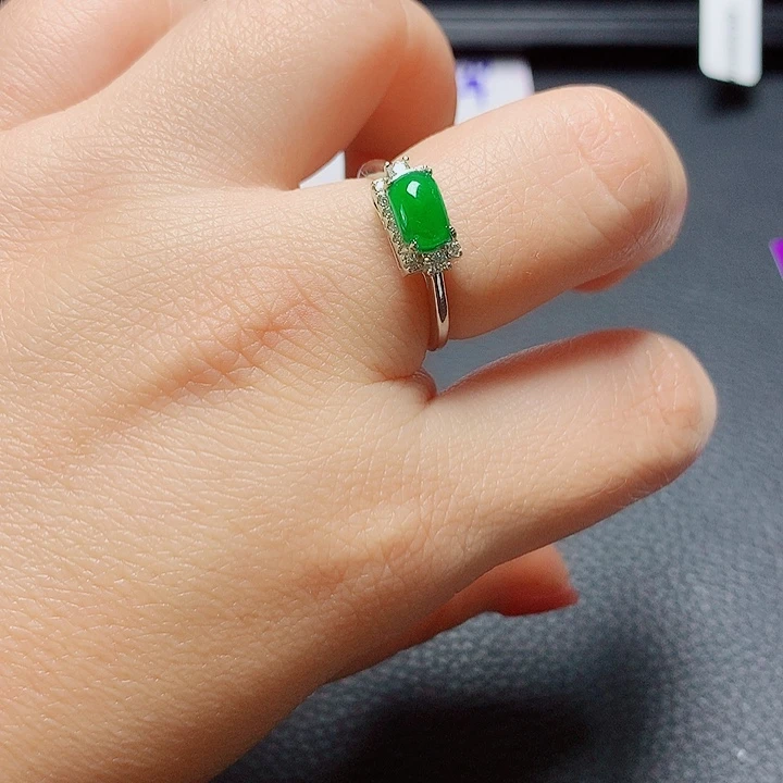 银S925镶嵌戒指翡翠