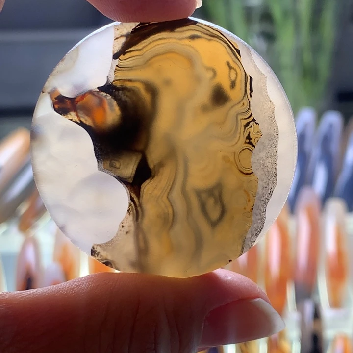 未镶嵌颈饰玛瑙/玉髓102