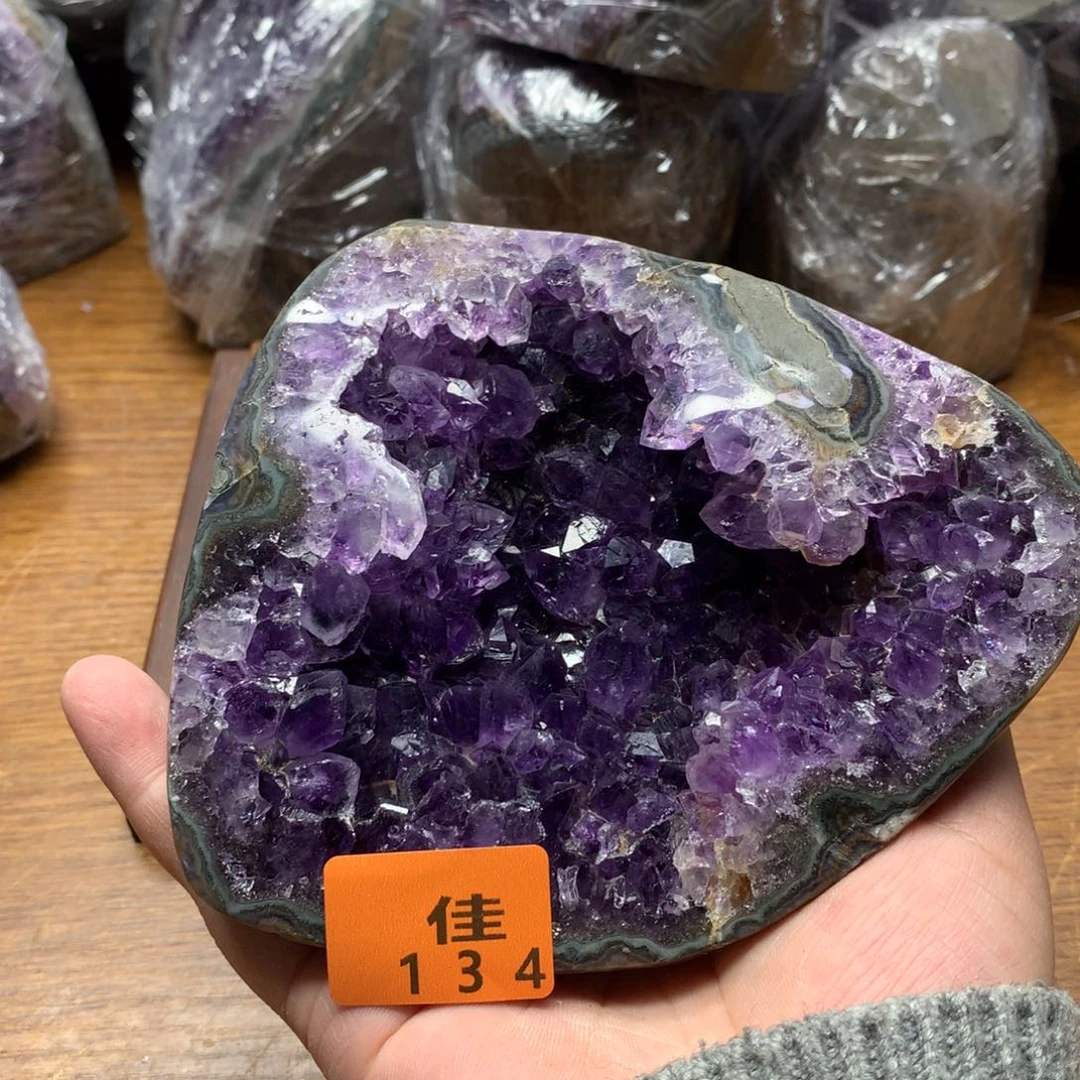 水晶大型摆件（非配饰）未镶嵌