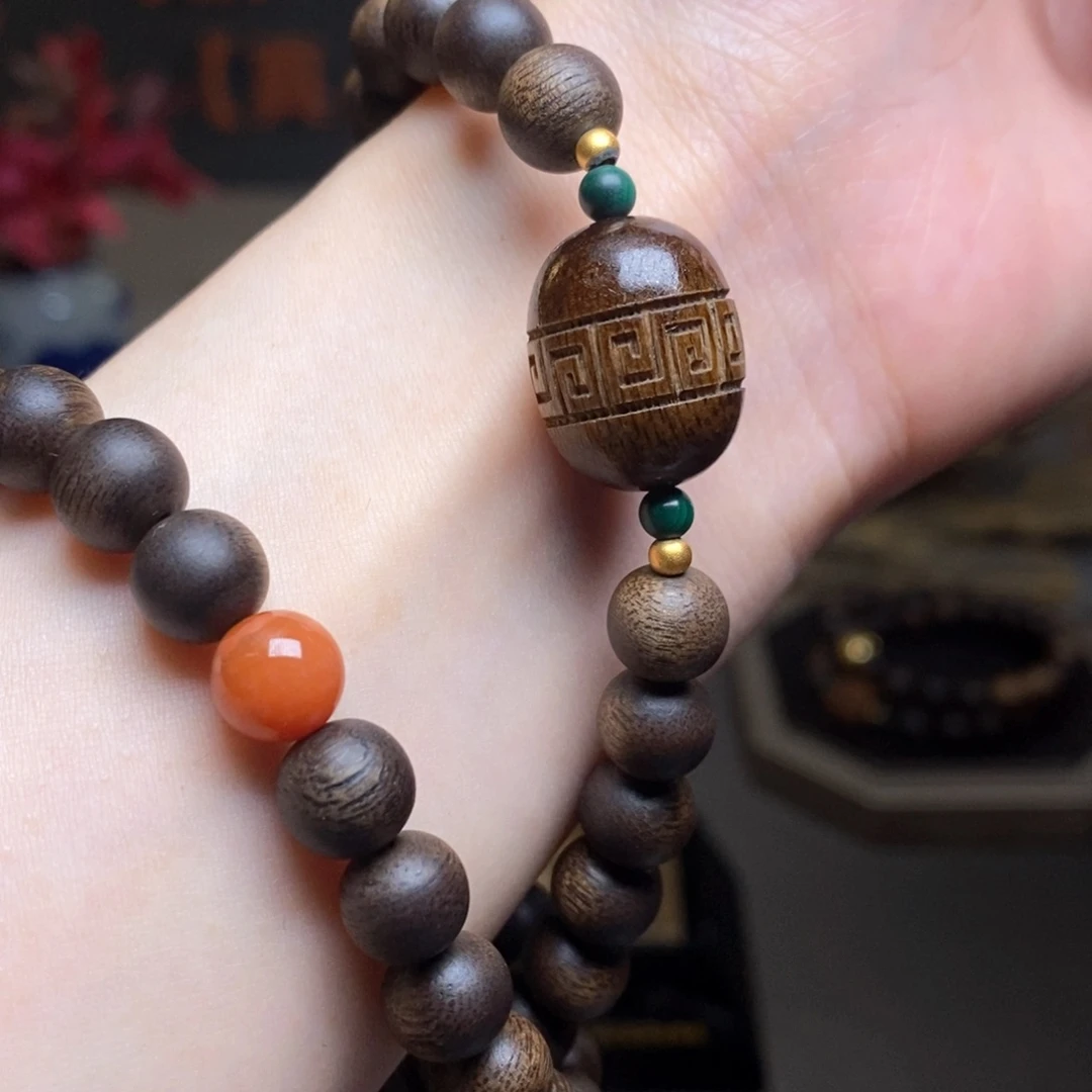 沉香手串越南芽庄紫棋玉化0.8+富森红土沉香木雕配饰