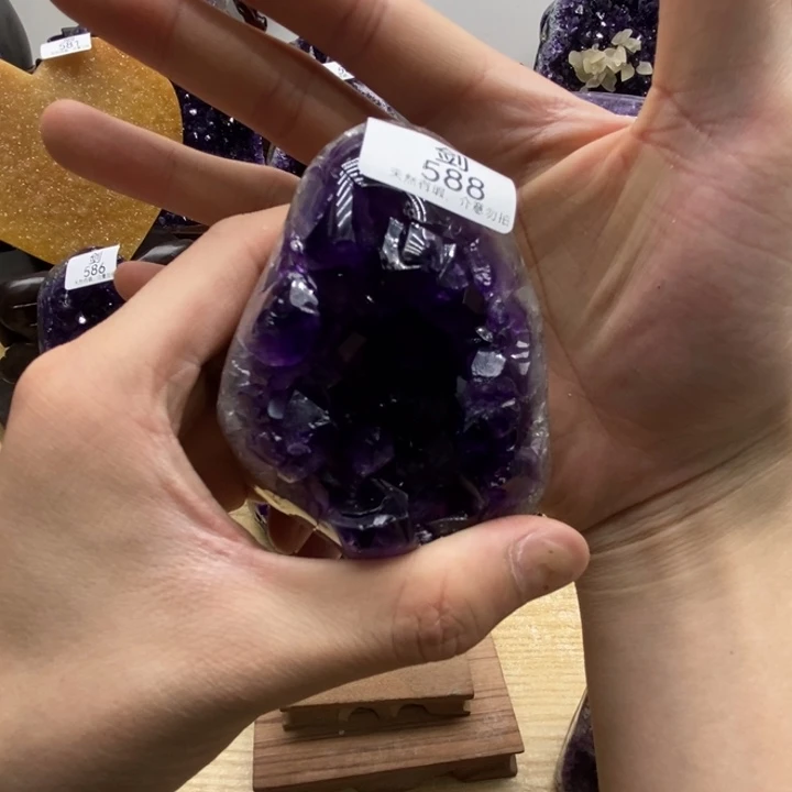 未镶嵌紫晶大型摆件（非配饰）