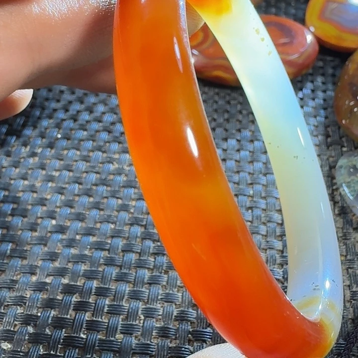 用***3玛瑙/玉髓未镶嵌颈饰