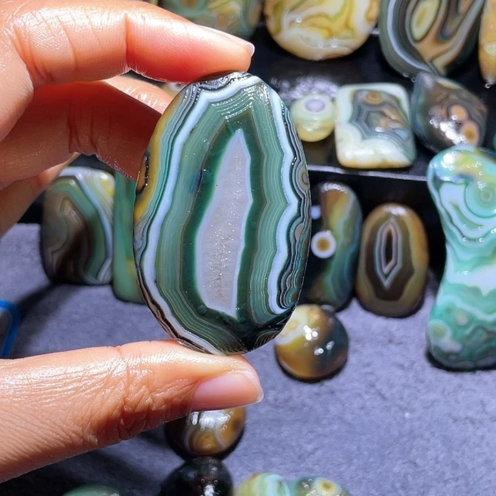 玛瑙/玉髓珠宝奇石未镶嵌