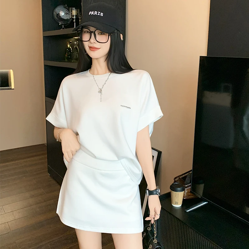 夏季韩系慵懒纯色圆领短袖T恤搭配裙裤显瘦遮胯女装气质时尚套装
