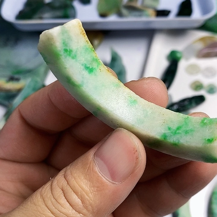 名***乐翡翠散珠天然翡翠A货挂件