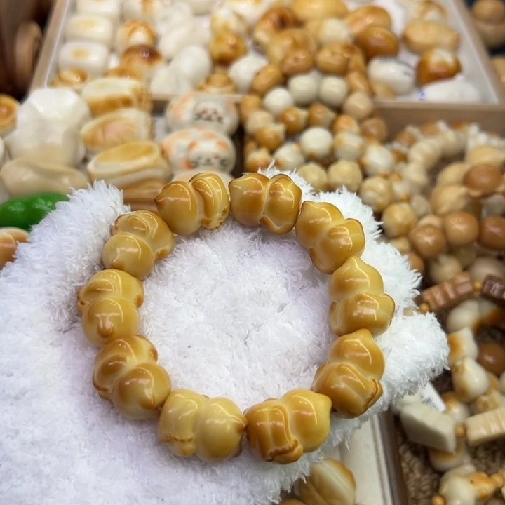 把件菩提根/象牙果92 象牙果原果雕刻炭烧无相悟道猫