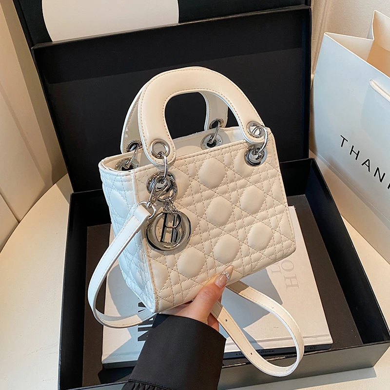 新款时尚百搭潮流女包单肩斜挎包1202白色