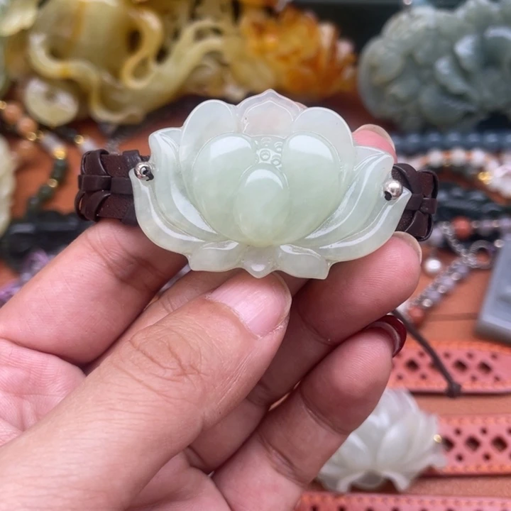 蛇纹石玉吊坠银S925镀金镶嵌