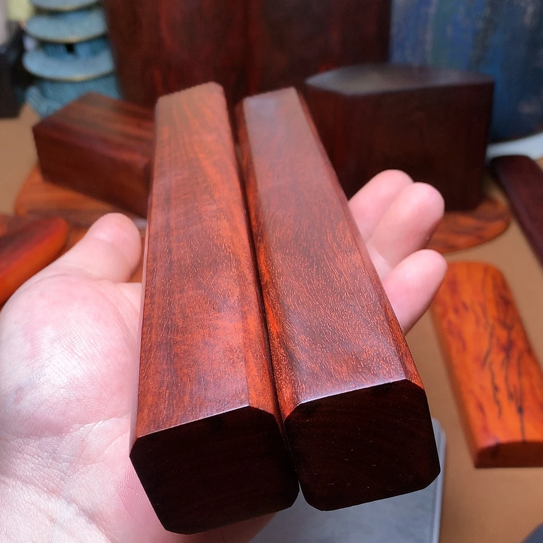 狮***桑檀香紫檀（小叶紫檀）