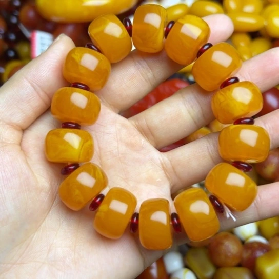 琥珀未镶嵌手链蜜蜡