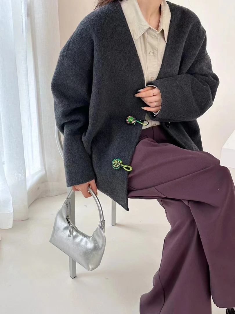 【一姐宠粉NO1】女装V领小香风大衣时尚女士黑色气质短款轻奢百搭