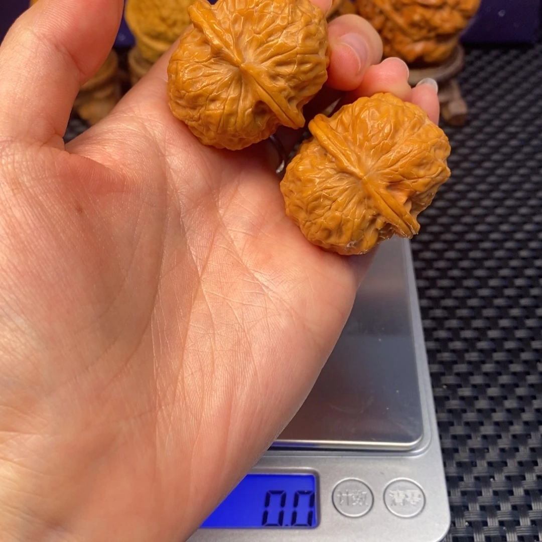 把件文玩核桃灯笼绣球35