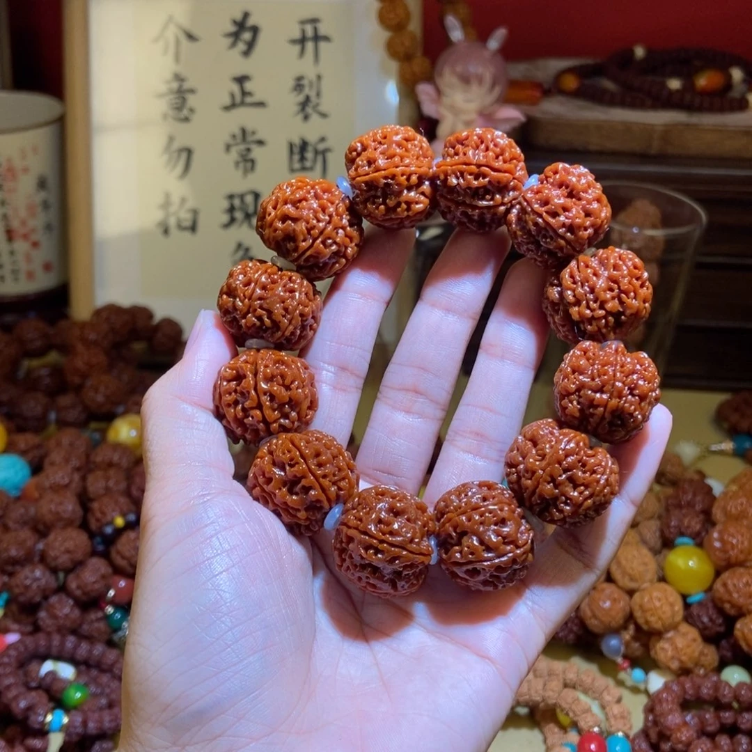 金刚菩提吊坠246玉化