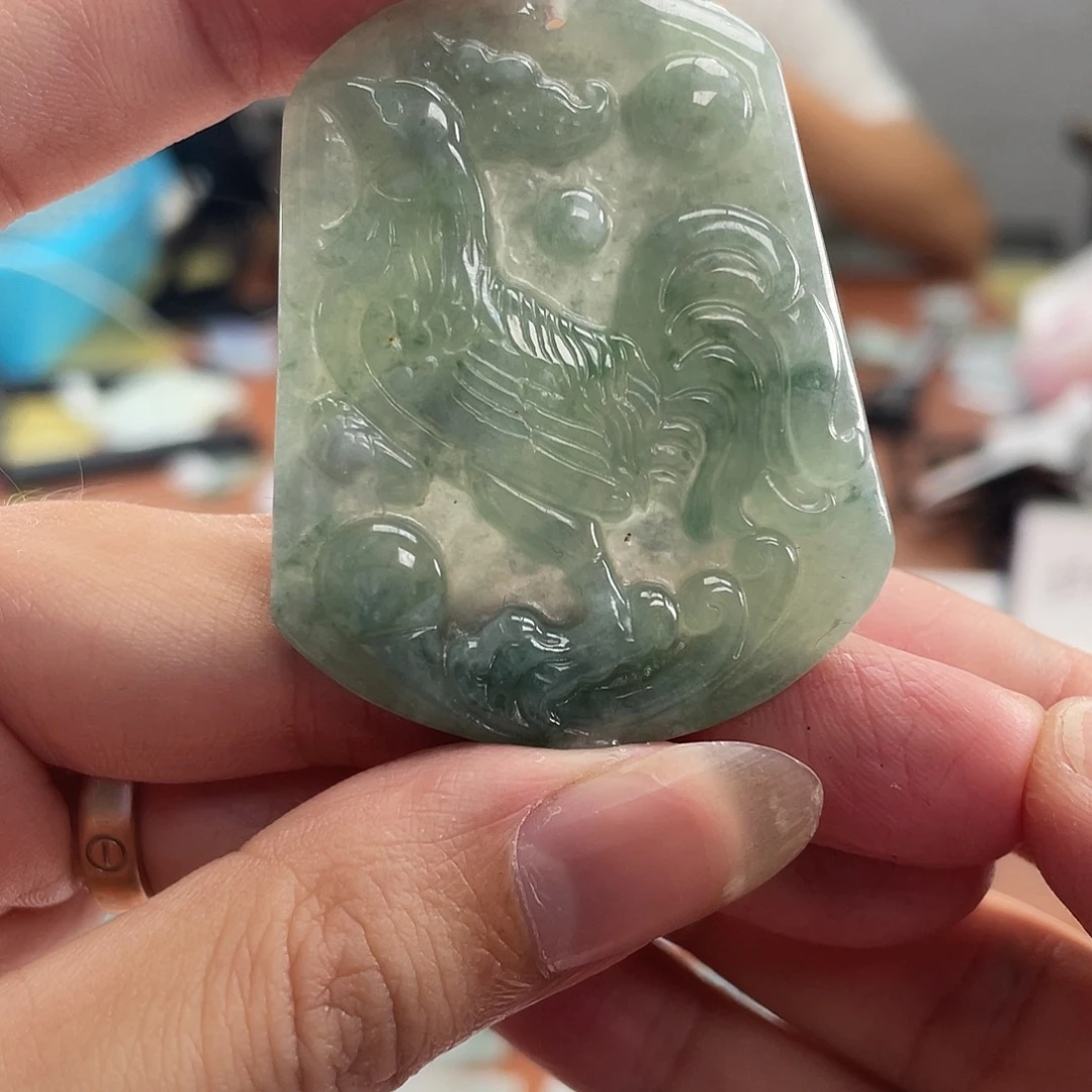 群***）翡翠未镶嵌颈饰翡翠