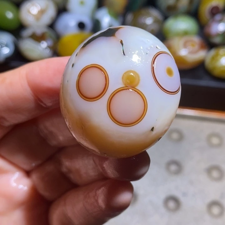 未镶嵌玛瑙/玉髓珠宝半成品94