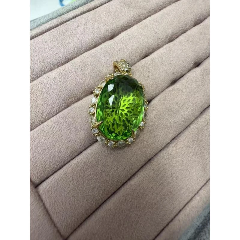绿吊坠椭圆女款大石高货——————