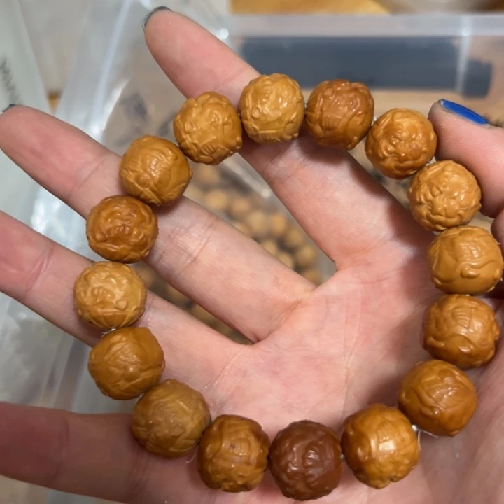 漏眼油点儿刀痕金虎财神