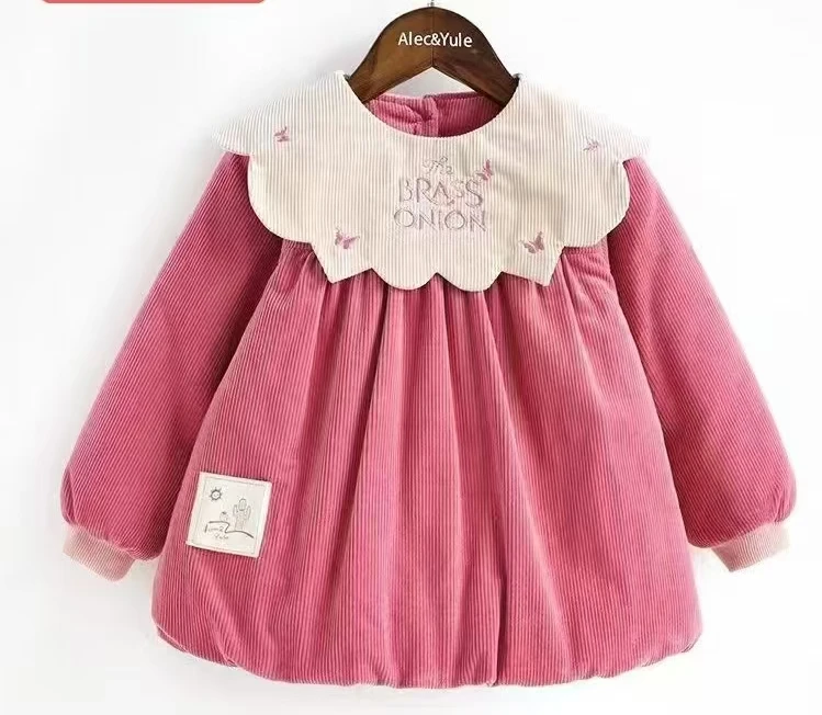 宝宝薄棉爬服、长袖连体服