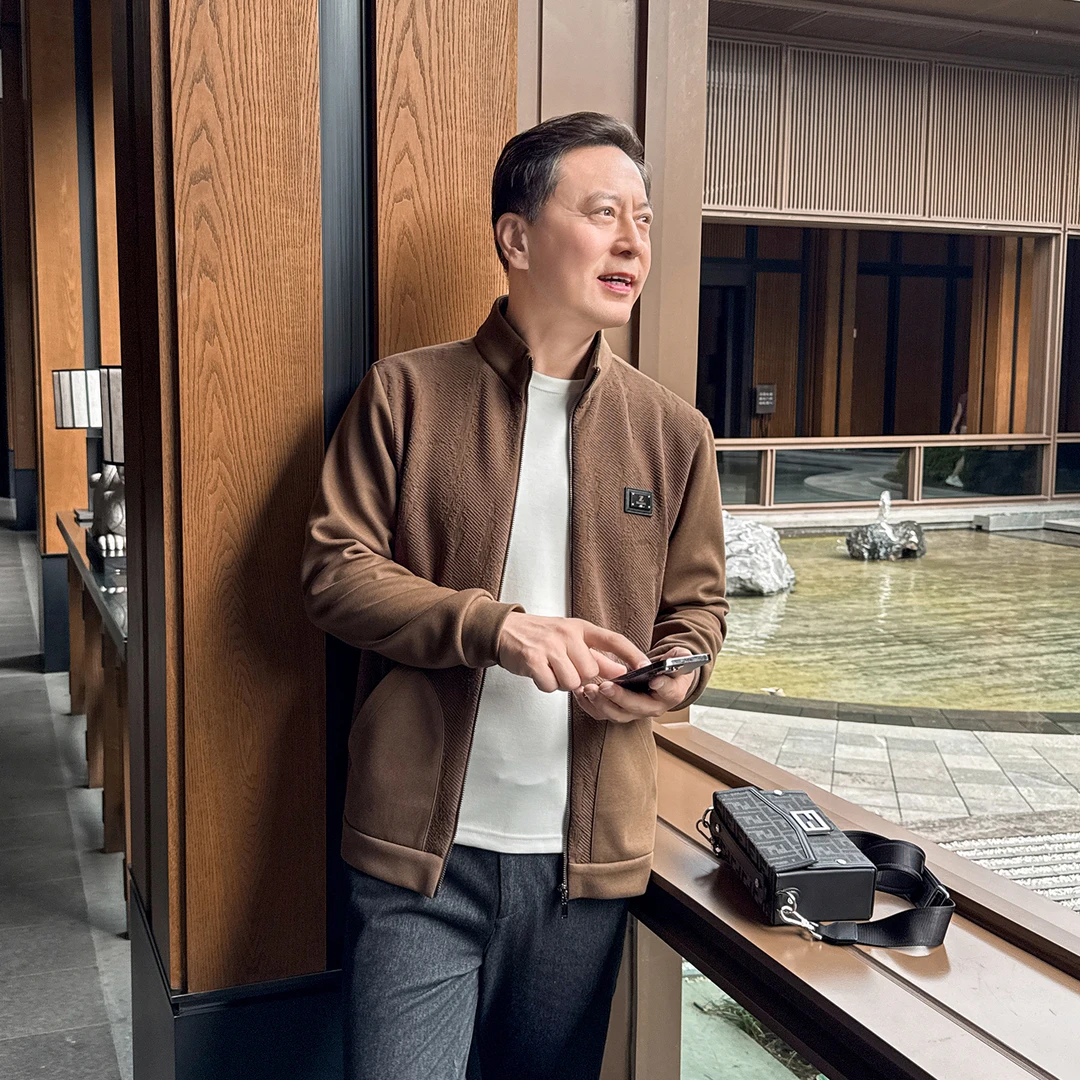 2025秋装中年翻领夹克男士爸爸短款针织提花卫衣休闲外套开衫上衣