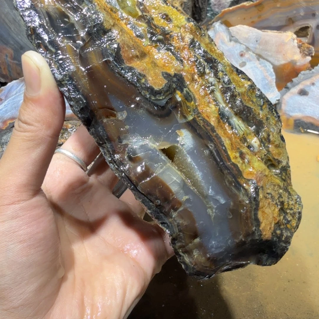 未镶嵌玛瑙/玉髓珠宝半成品