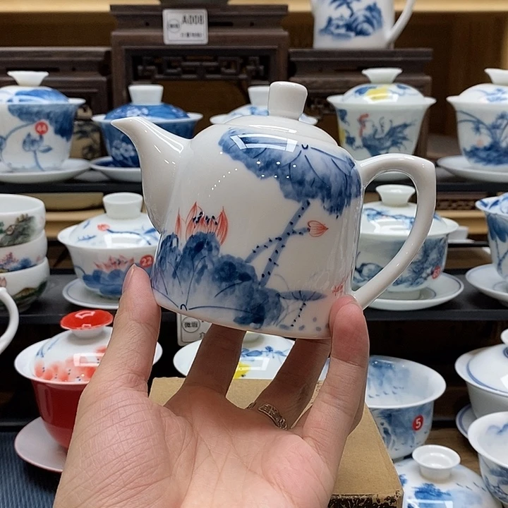 手绘荷花茶壶260cc釉下彩微瑕福利款