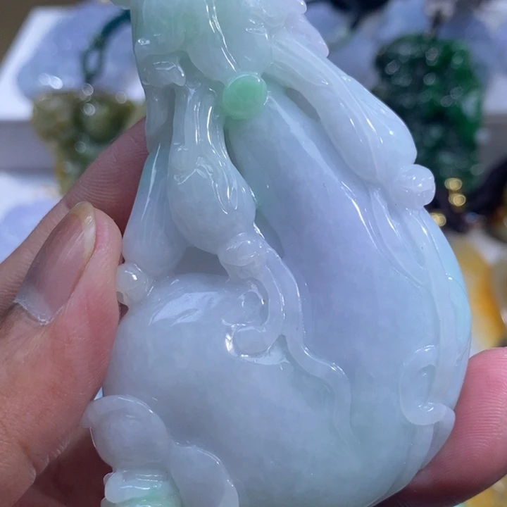 【闪购商品】翡翠未镶嵌颈饰11111111111111