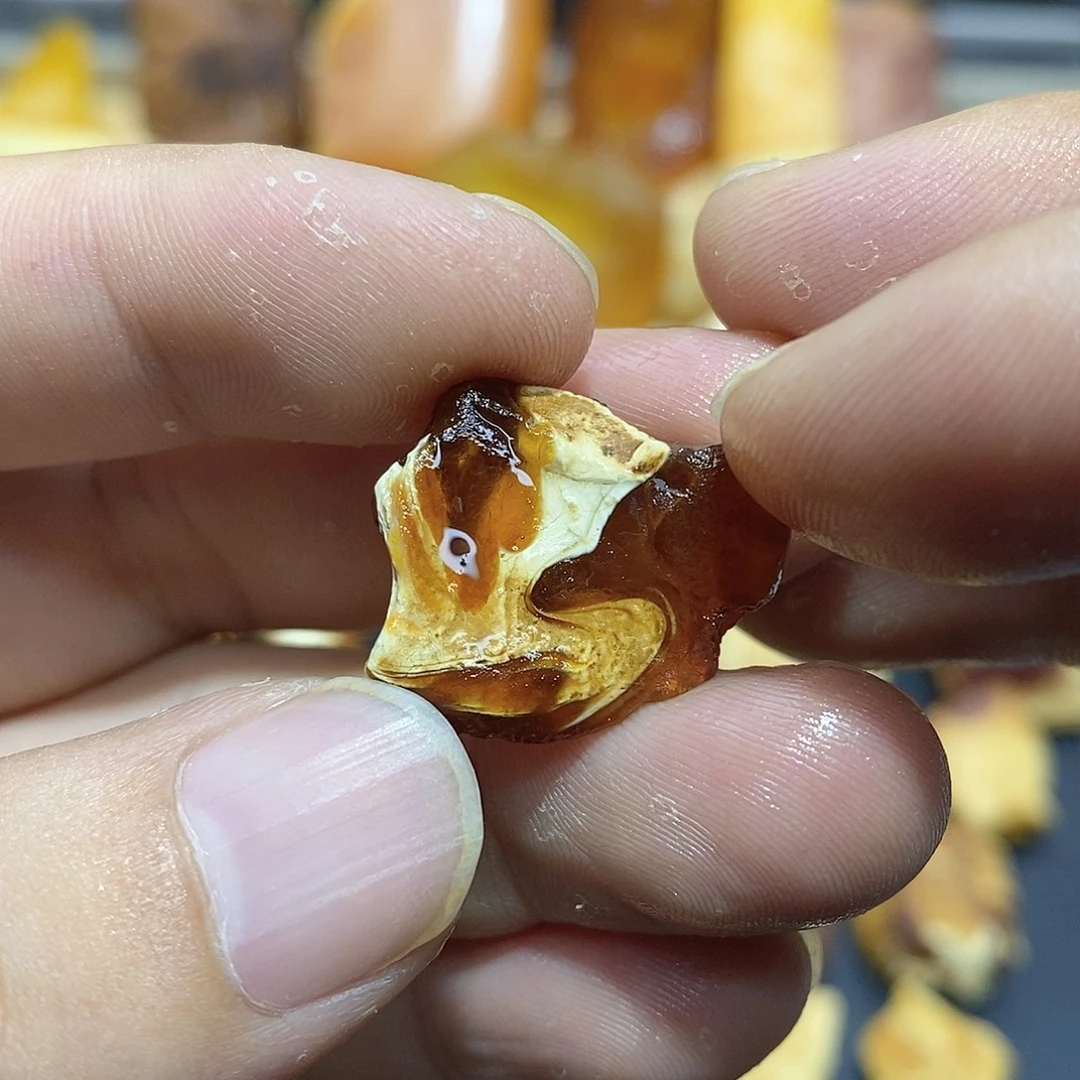 定制琥珀蜜蜡原石定制
