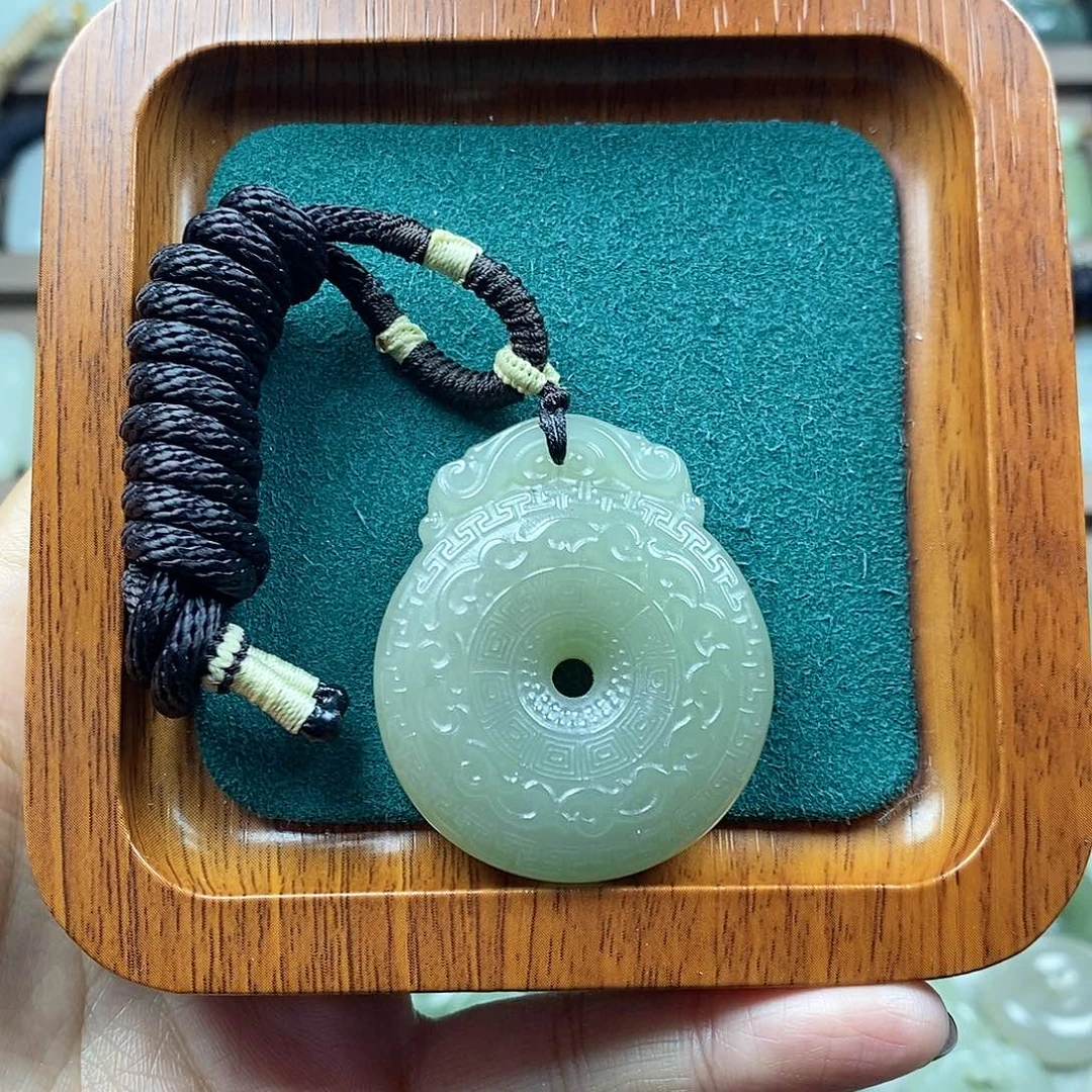 和田玉未镶嵌颈饰孤品45mm平安扣需包容