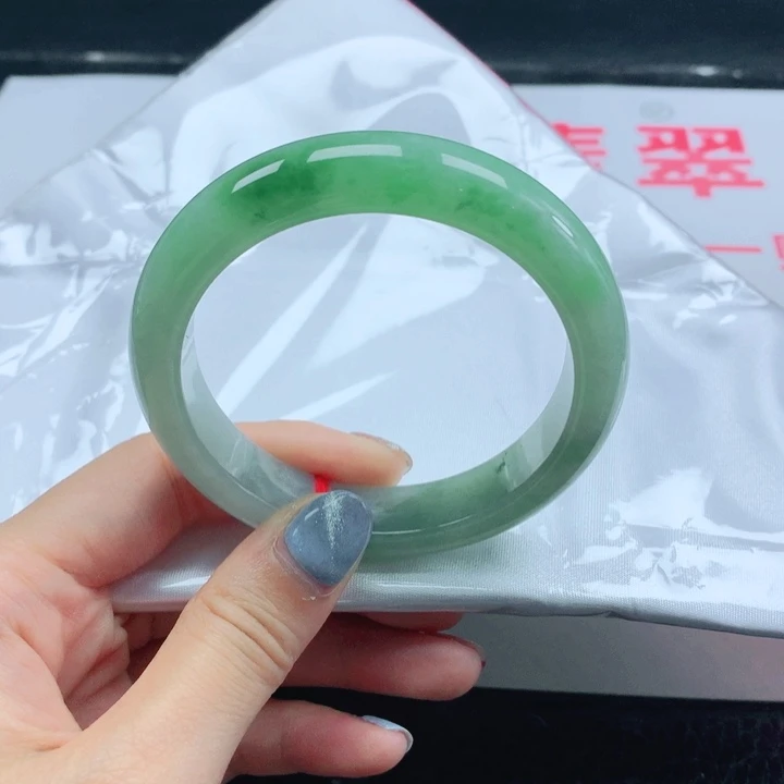 翡翠手镯未镶嵌翡翠手镯54