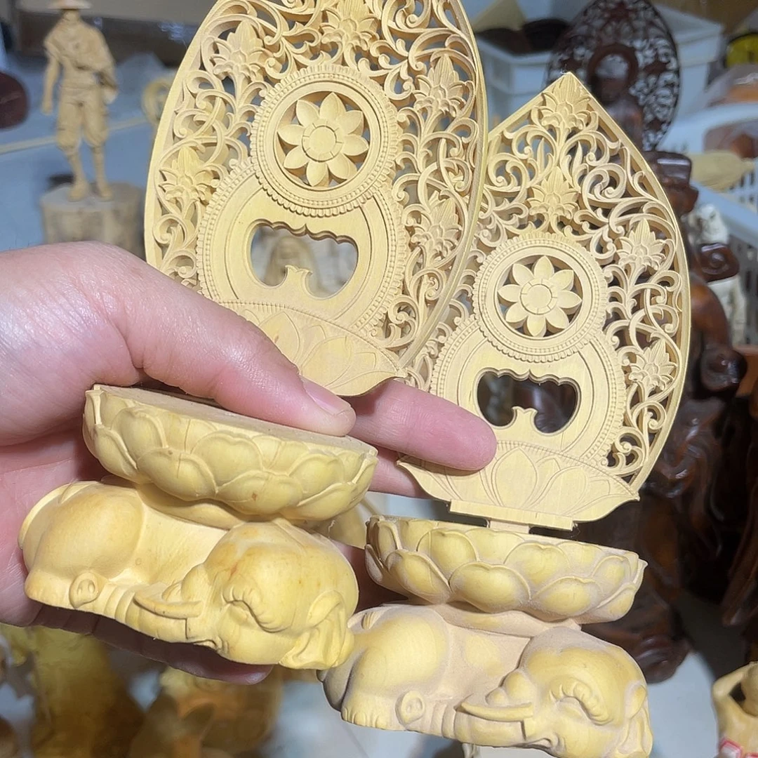 象***爵黄杨木瑕疵底座背屏两套