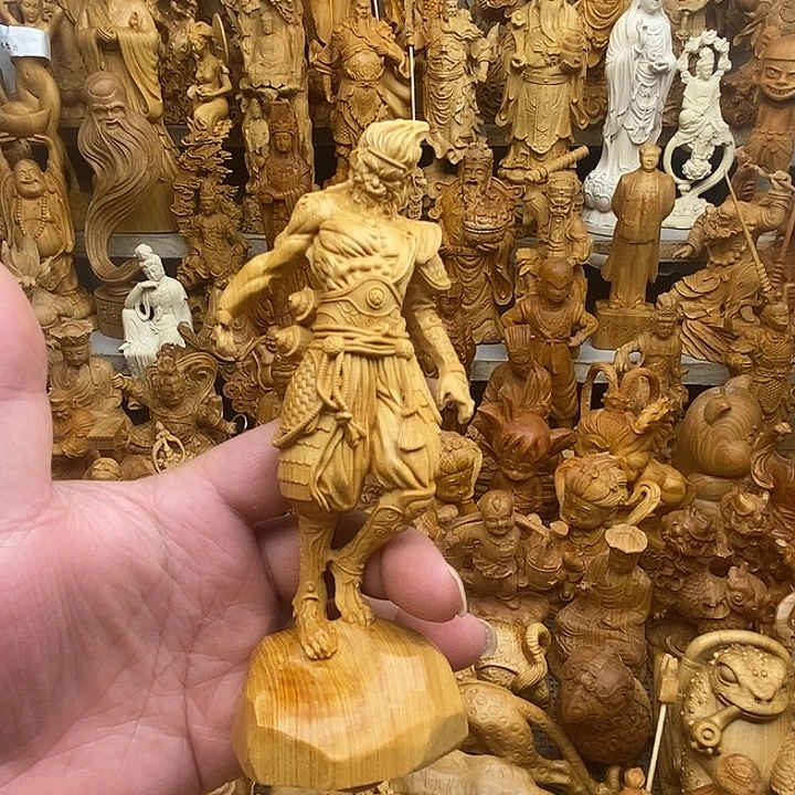 龙***0柏木（崖柏）大摆件