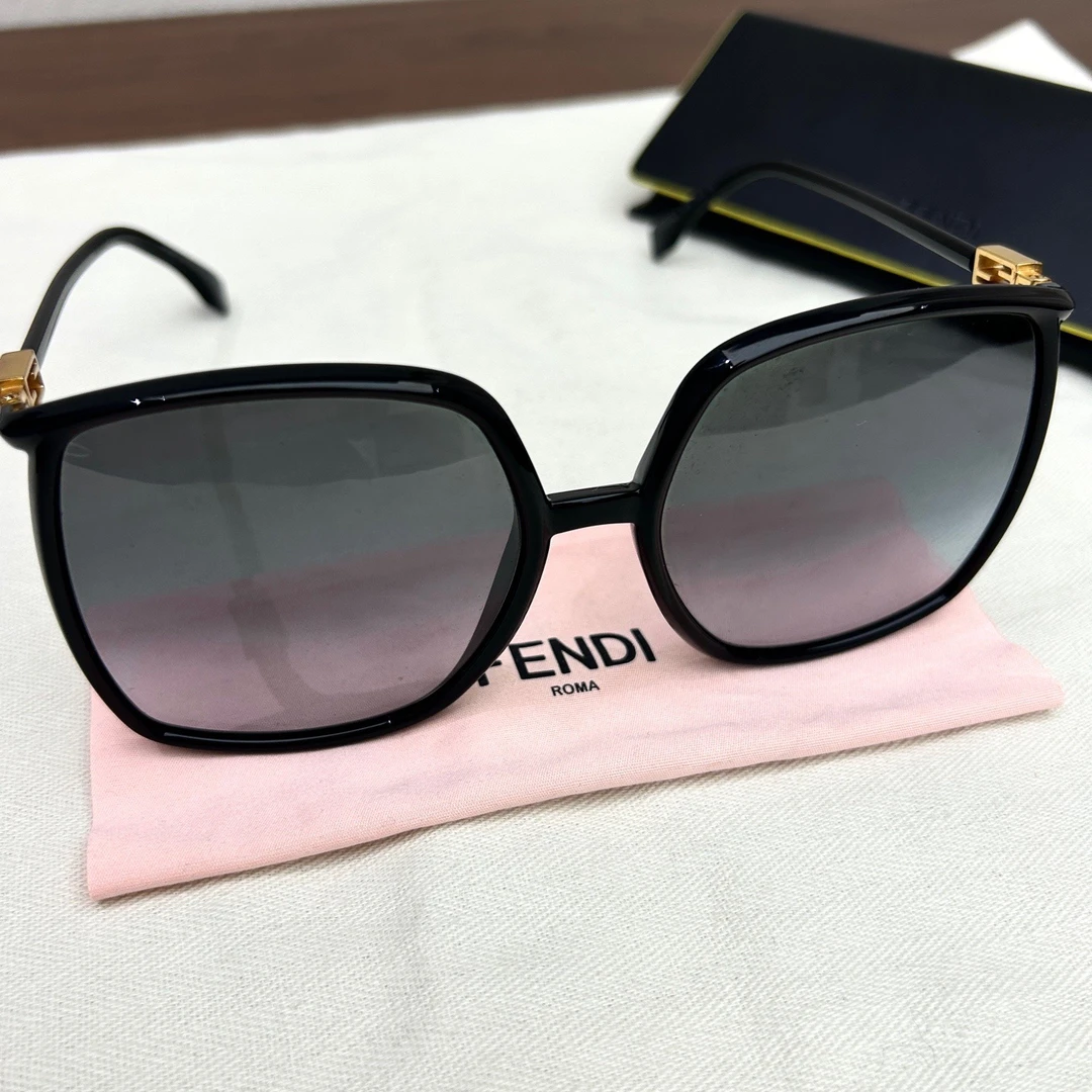 95新 FENDI/芬迪 墨镜 太阳镜